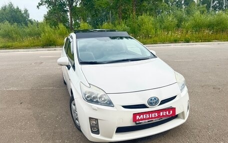 Toyota Prius, 2010 год, 1 200 000 рублей, 6 фотография