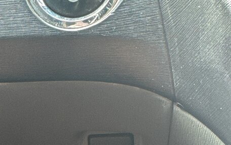 Toyota Prius, 2010 год, 1 200 000 рублей, 33 фотография