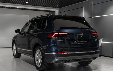 Volkswagen Tiguan II, 2017 год, 2 545 000 рублей, 4 фотография