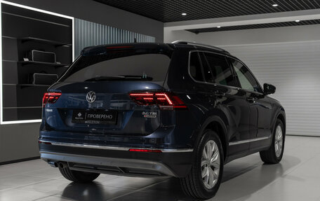 Volkswagen Tiguan II, 2017 год, 2 545 000 рублей, 5 фотография