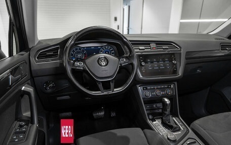 Volkswagen Tiguan II, 2017 год, 2 545 000 рублей, 7 фотография