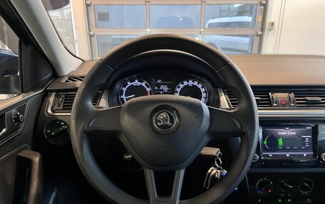 Skoda Rapid I, 2018 год, 1 045 000 рублей, 10 фотография