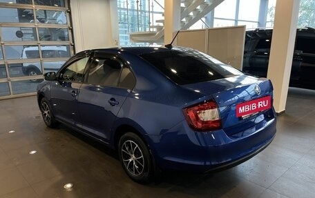 Skoda Rapid I, 2018 год, 1 045 000 рублей, 5 фотография