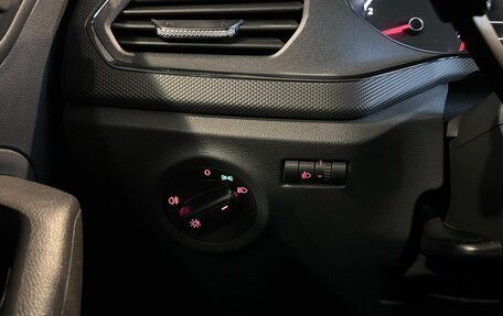 Volkswagen Polo VI (EU Market), 2021 год, 1 645 000 рублей, 32 фотография