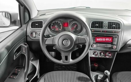 Volkswagen Polo VI (EU Market), 2012 год, 699 000 рублей, 15 фотография