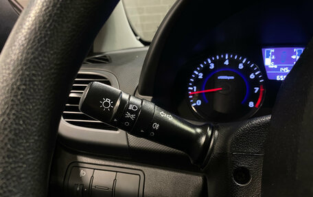 Hyundai Solaris II рестайлинг, 2016 год, 1 040 000 рублей, 19 фотография