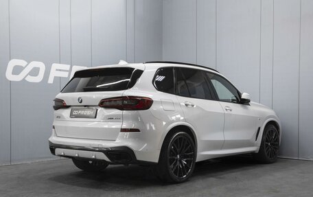 BMW X5, 2019 год, 6 600 000 рублей, 2 фотография