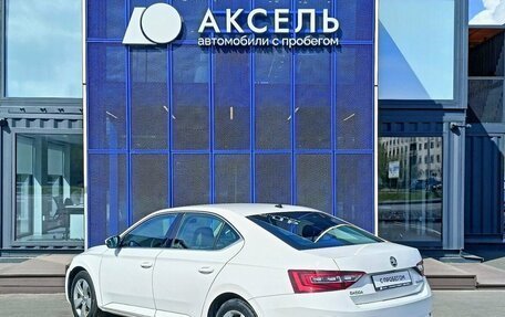 Skoda Superb III рестайлинг, 2016 год, 1 349 000 рублей, 7 фотография