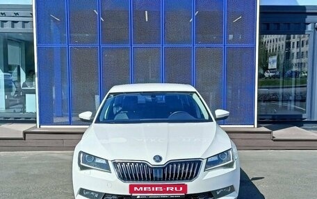 Skoda Superb III рестайлинг, 2016 год, 1 349 000 рублей, 2 фотография