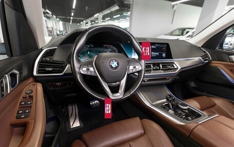 BMW X5, 2019 год, 6 300 000 рублей, 7 фотография