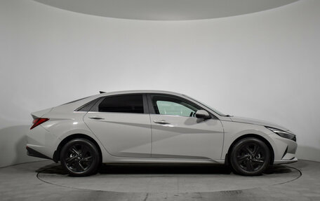 Hyundai Elantra, 2021 год, 1 997 890 рублей, 4 фотография