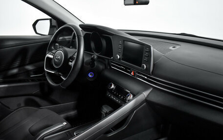 Hyundai Elantra, 2021 год, 1 997 890 рублей, 14 фотография