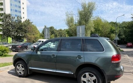 Volkswagen Touareg III, 2005 год, 999 999 рублей, 3 фотография