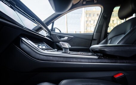 Audi Q7, 2020 год, 5 800 000 рублей, 28 фотография