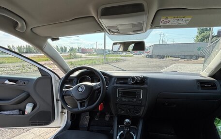 Volkswagen Jetta VI, 2015 год, 1 089 000 рублей, 19 фотография