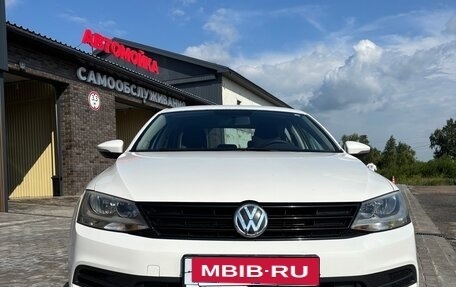 Volkswagen Jetta VI, 2015 год, 1 089 000 рублей, 4 фотография