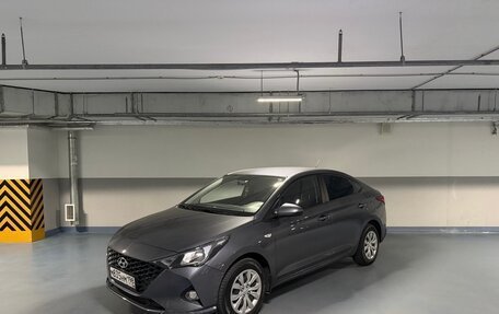 Hyundai Solaris II рестайлинг, 2022 год, 1 589 000 рублей, 3 фотография