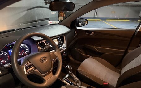 Hyundai Solaris II рестайлинг, 2022 год, 1 589 000 рублей, 12 фотография