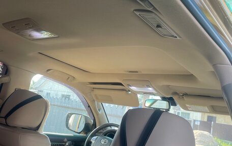 Toyota Land Cruiser 200, 2008 год, 2 650 000 рублей, 10 фотография