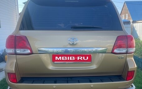 Toyota Land Cruiser 200, 2008 год, 2 650 000 рублей, 3 фотография