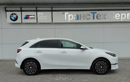KIA cee'd III, 2022 год, 2 250 000 рублей, 8 фотография