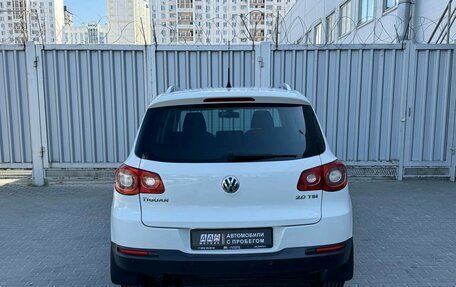 Volkswagen Tiguan I, 2010 год, 1 299 000 рублей, 5 фотография