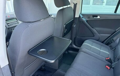 Volkswagen Tiguan I, 2010 год, 1 299 000 рублей, 17 фотография
