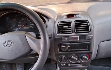 Hyundai Accent II, 2005 год, 295 000 рублей, 9 фотография