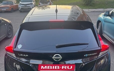 Nissan Leaf II, 2017 год, 1 790 000 рублей, 2 фотография