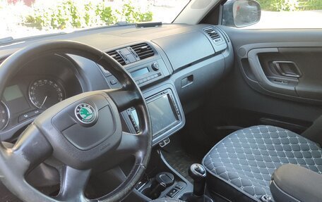 Skoda Fabia II, 2011 год, 580 000 рублей, 8 фотография