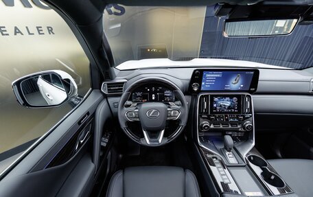 Lexus LX, 2026 год, 20 700 000 рублей, 16 фотография