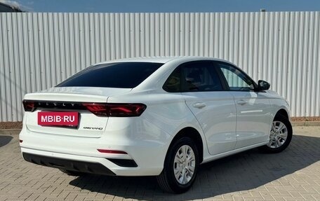 Geely Emgrand, 2024 год, 1 695 000 рублей, 10 фотография
