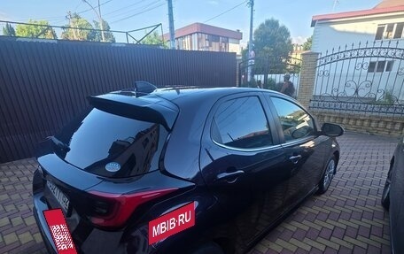 Toyota Yaris, 2020 год, 1 600 000 рублей, 5 фотография