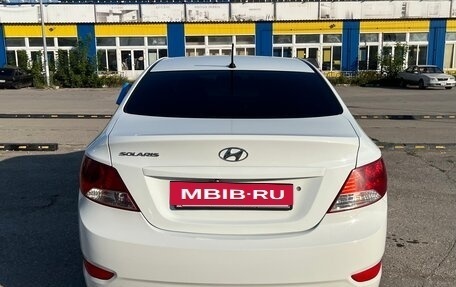 Hyundai Solaris II рестайлинг, 2012 год, 850 000 рублей, 5 фотография