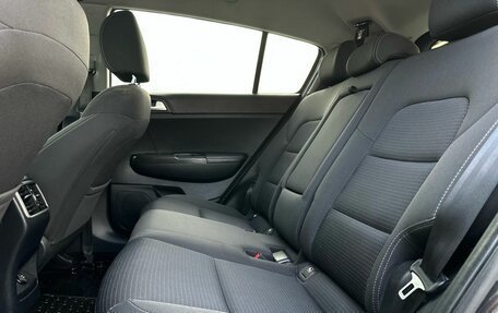 KIA Sportage IV рестайлинг, 2018 год, 2 149 000 рублей, 25 фотография