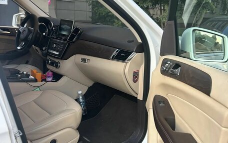 Mercedes-Benz GLE, 2015 год, 3 200 000 рублей, 6 фотография
