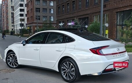 Hyundai Sonata VIII, 2022 год, 3 070 000 рублей, 8 фотография