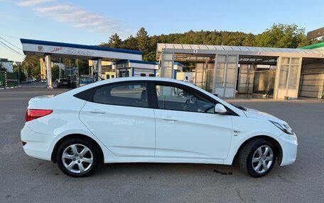 Hyundai Solaris II рестайлинг, 2014 год, 855 000 рублей, 7 фотография