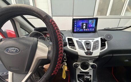 Ford Fiesta, 2010 год, 850 000 рублей, 5 фотография
