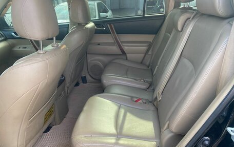Toyota Highlander III, 2012 год, 1 750 000 рублей, 8 фотография