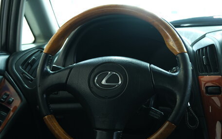 Lexus RX IV рестайлинг, 2001 год, 499 000 рублей, 12 фотография