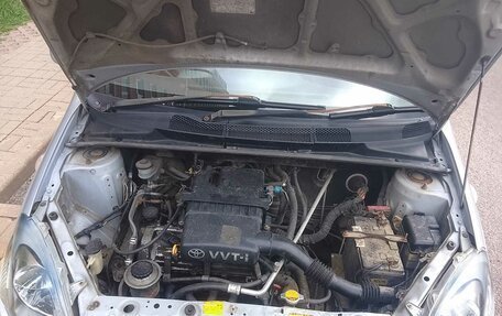 Toyota Vitz, 1999 год, 199 999 рублей, 4 фотография