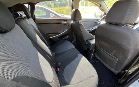 Hyundai Solaris II рестайлинг, 2014 год, 830 000 рублей, 15 фотография