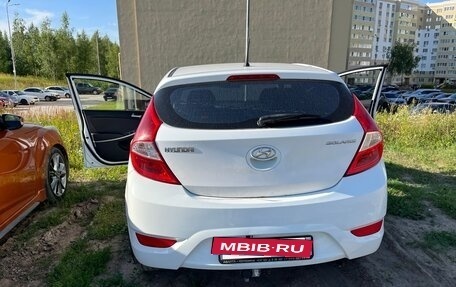 Hyundai Solaris II рестайлинг, 2014 год, 830 000 рублей, 5 фотография