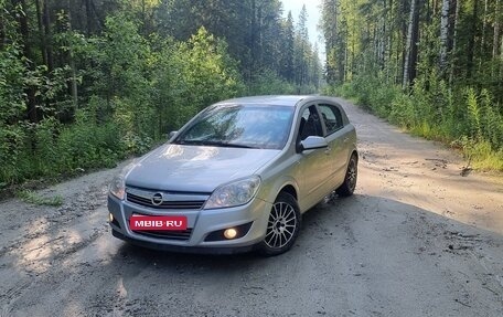 Opel Astra H, 2007 год, 340 000 рублей, 1 фотография