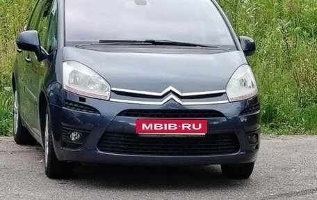 Citroen C4 Picasso II рестайлинг, 2010 год, 670 000 рублей, 1 фотография