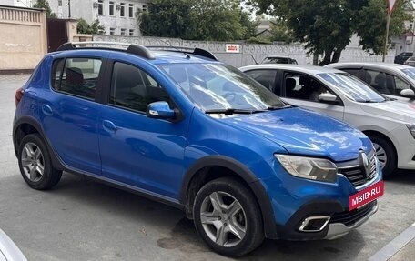 Renault Sandero II рестайлинг, 2019 год, 1 200 000 рублей, 2 фотография
