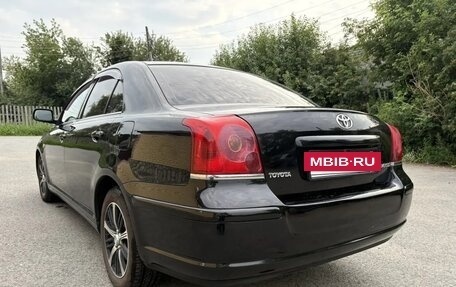 Toyota Avensis III рестайлинг, 2006 год, 900 000 рублей, 4 фотография