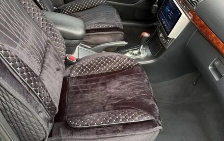 Toyota Avensis III рестайлинг, 2006 год, 900 000 рублей, 14 фотография