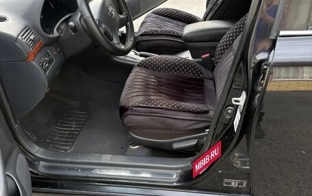 Toyota Avensis III рестайлинг, 2006 год, 900 000 рублей, 11 фотография